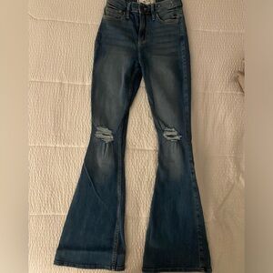 Women’s hollister jeans